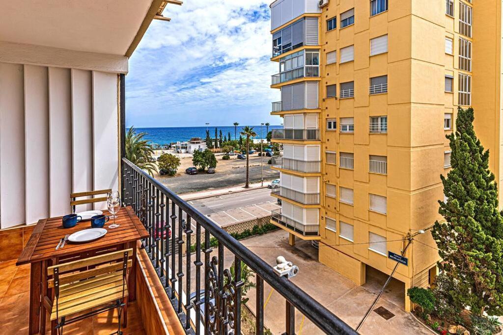 Sea Apartment Torre Del Mar Exterior photo
